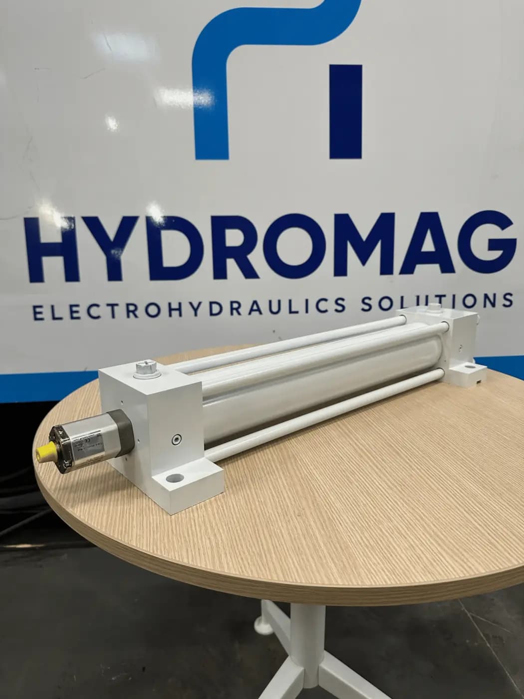 Vérin hydraulique conçu par Hydromag